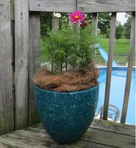 15.1 in. Aurelia Large Blue Pantina Decorative High-Density Resin Planter (15.1 in. D x 14.2 in. H) - Lot 250