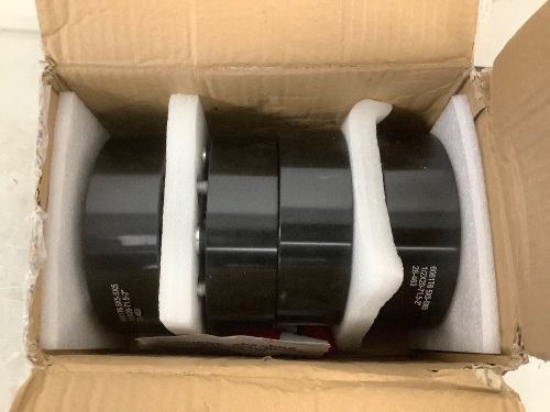 Set of 4 Black Wheel Spacers With Thread Locker (Unknown Vehicle) - Lot 2622