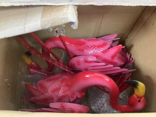 Set Of 2 Metal Pink Flamingos Lawn Decor - Lot 9686