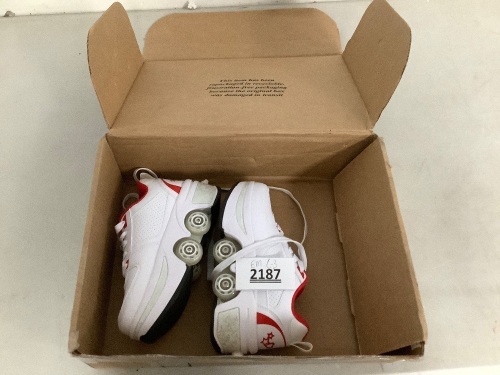 Rollerskate shoes  - Lot 2187