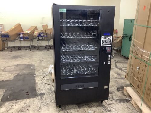 Snackshop Vending Machine with Credit Card Reader, 5 Shelves, Indoor Use, 115V - Lot 20