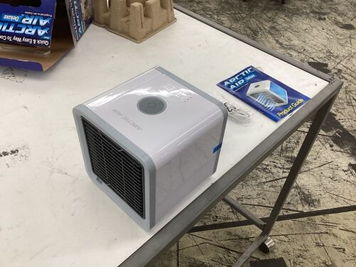 Arctic Air Deluxe Evaporative Air Cooler  - Lot 460