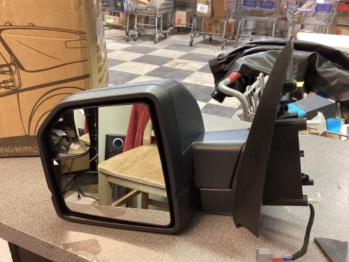 Towing mirror - Lot 96