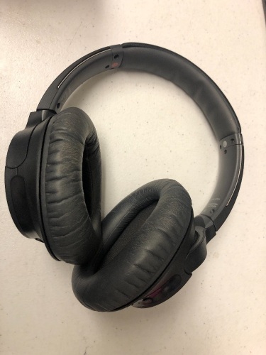 Sony Wireless Headphones, Works, No Charger, Used/E-Comm Return, Sold as is - Lot 30