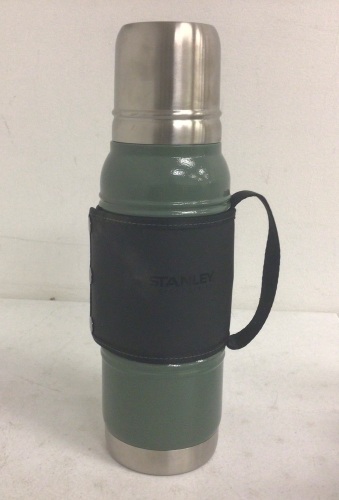Stanley Thermos, E-Commerce Return, Sold as is - Lot 123