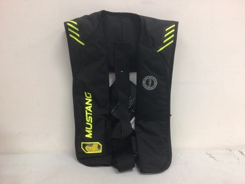 Mustang Inflatable Life Vest, Appears new, Sold as is - Lot 434