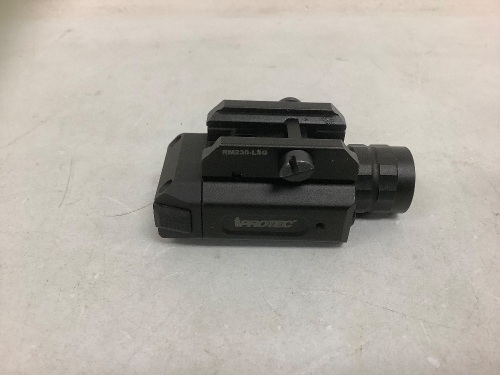 RAIL-MOUNT FIREARM LIGHT & GREEN LASER COMBO, E-Comm Return - Lot 508