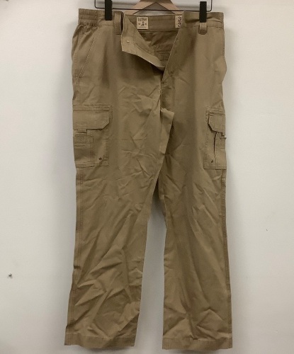 Red Head Mens Cargo Pants, 35/32, E-Comm Return - Lot 522