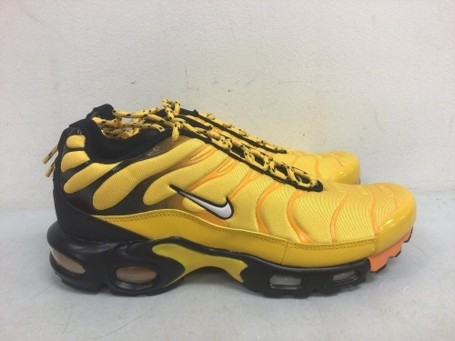 Nike Air Max Plus, Mens 8, Appears new, Authenticity Unknown, Sold as is - Lot 34