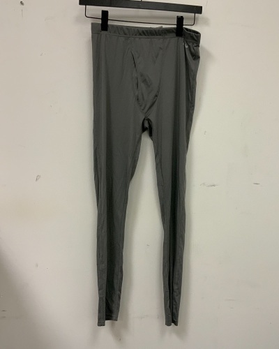 Light Weight Mens Base Layer Pants, Size M Reg, E-Comm Return - Lot 306
