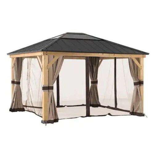 Sunjoy Universal Curtains and Mosquito Netting for 11 ft. x 13 ft. Wood Gazebos  - Lot 444