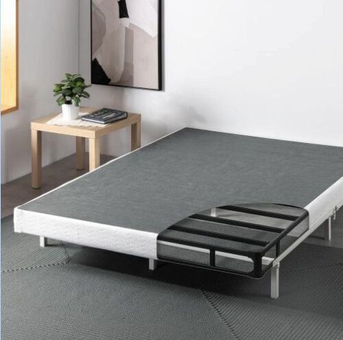 Zinus Metal King 5 Inch Smart Box Spring with Quick Assembly  - Lot 526