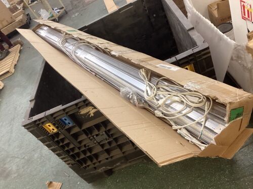 Barrina 8' LED Shop Lights - Lot 662