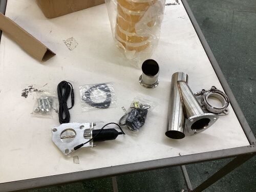 Exhaust Delete Kit & (6) Rolls Double Sided Tape  - Lot 629