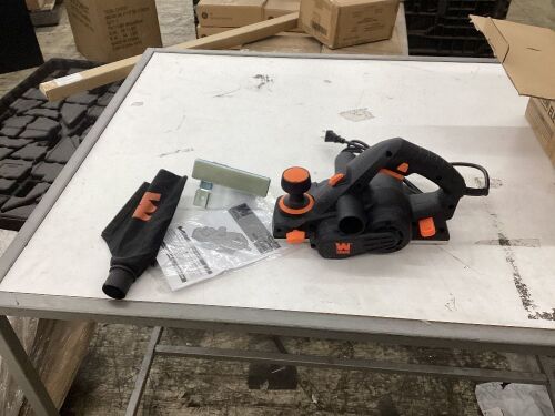 WEN 6530 3-1/4 in. 6 Amp Corded Hand Planer - Lot 625