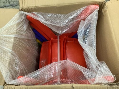 Kids Plastic Chairs, Set of 6   - Lot 326
