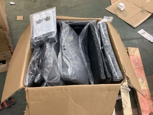 Set of 4 Outdoor Dining Chairs - Unknown if Complete  - Lot 113