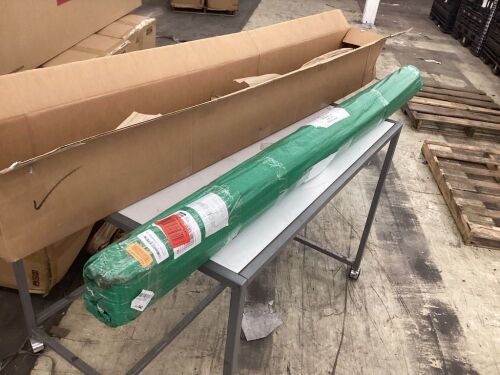Artificial Grass Rug 6' x 10'  - Lot 405