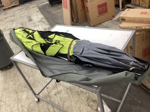 Master Canopy Portable Pop Up Screen Room  - Lot 535