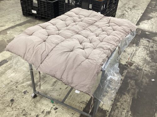 Outdoor Bench Swing Cushion  - Lot 751