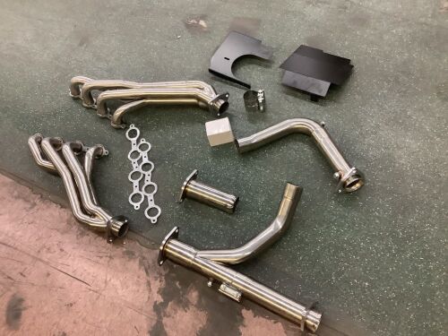 Chevy Exhaust Headers - Lot 348