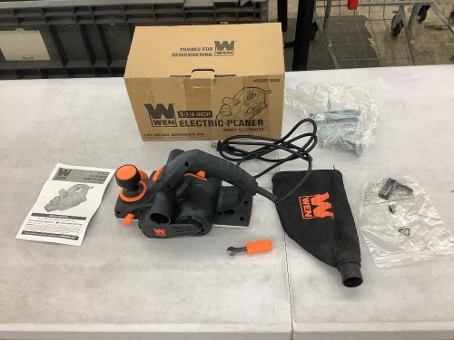 WEN 6530 3-1/4 in. 6 Amp Corded Hand Planer - Lot 227