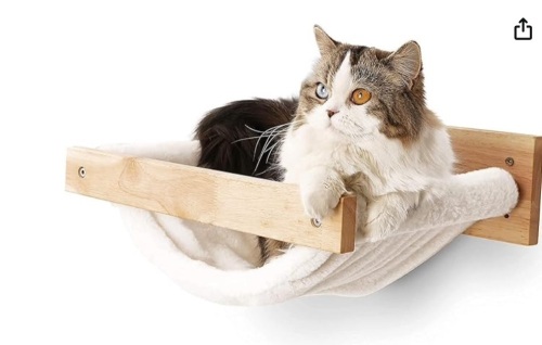 FUKUMARU Wall Mounted Cat Hammock  - Lot 221a