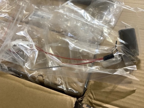 Lot of 16 switches - Lot 478