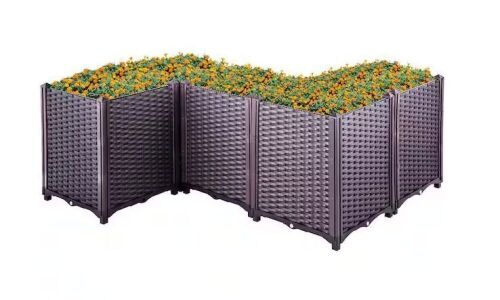 VEVOR Plastic Raised Garden Bed 20.5 in. H - Lot 206