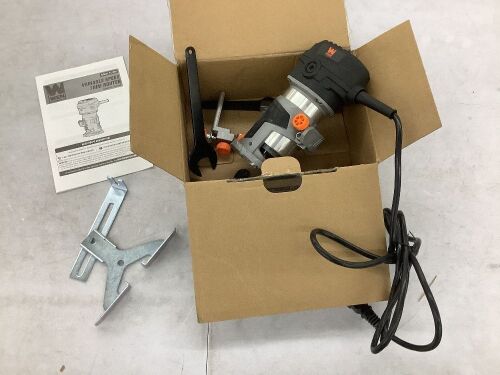 WEN RT1460 6-Amp Handheld 1/4-Inch Variable Speed Laminate Trim Router for Woodworking - Lot 508