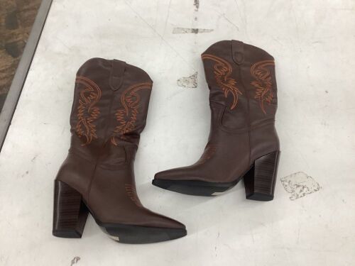Women's Western Boots, Size 7.5 - Lot 541