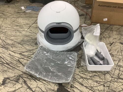 Automatic Cat Litter Box  - Lot 54