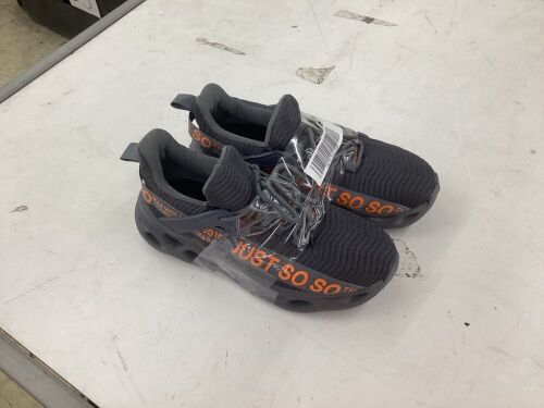 Steel Toe Work Shoes, Size 7.5 - Lot 514