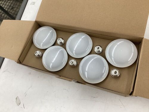 Mastery Mart LED Light Bulbs 10W 5000K Daylight White 700 Lumens - Lot 747