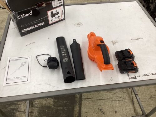 20V Max Lithium-Ion Leaf Blower  - Lot 606