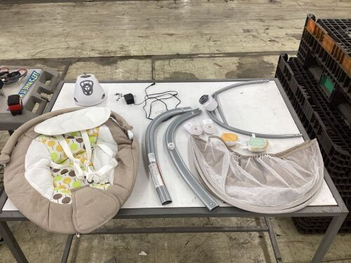 Infant Swing  - Lot 722
