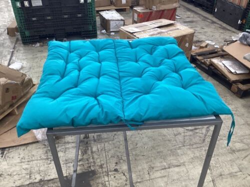 42" Outdoor Bench Swing Cushion  - Lot 552