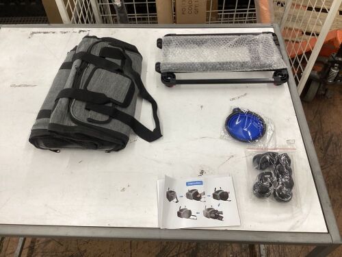 Expandable Rolling Pet Carrier  - Lot 743