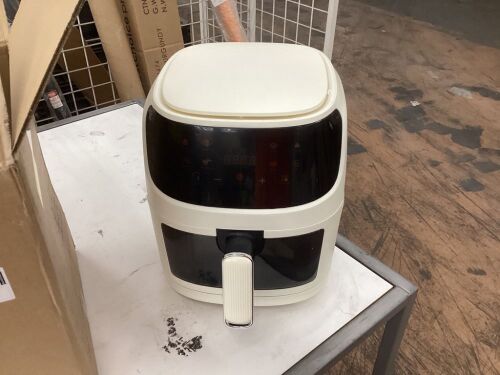Air Fryer  - Lot 453