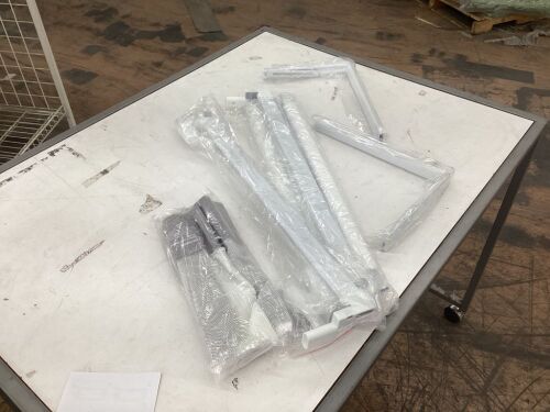 Otufan Bed Rails for Toddlers  - Lot 168