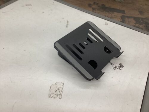 Laptop Stand  - Lot 252