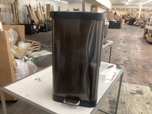 Glad 20 Gal. Pewter Stainless Steel Step-on Kitchen Trash Can w/Clorox Odor Protection Lid - Dented Front  - Lot 239
