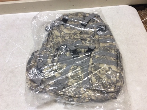 Camo Backpack  - Lot 908