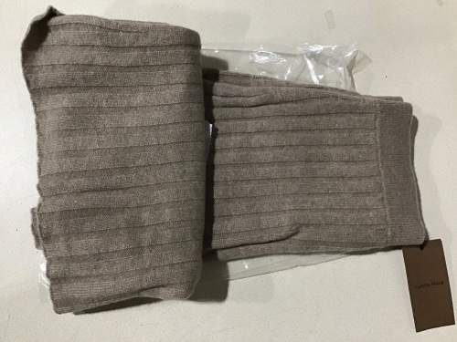 Gentle Herd 100% Cashmere Ribbed Pants, Small  - Lot 596