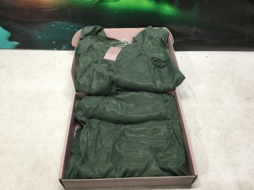 Nap Loungewear Longsleeve Silk Pant & Shirt Set, Medium  - Lot 134