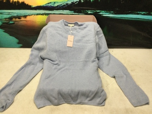 Nap Loungewear 100% Cashmere Sweater, Medium  - Lot 144