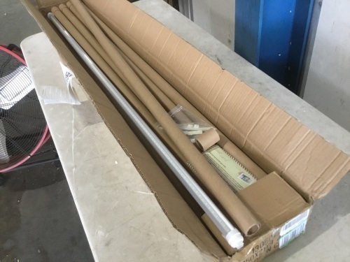 5' LED Tube Light R17D, 10 Pack  - Lot 1034