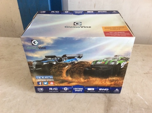 GizmoVine Lightning Sports RC Car 2WD  - Lot 894