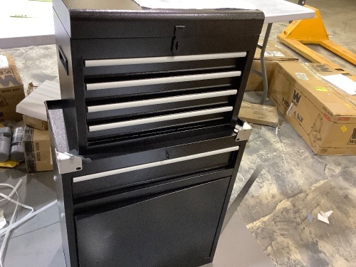Black rolling toolbox with detachable toolbox - Lot 102