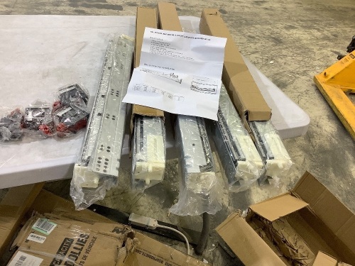 Heavy duty drawer glides - Lot 106